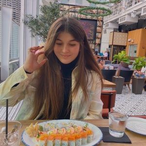 Meet your Posher, Summer